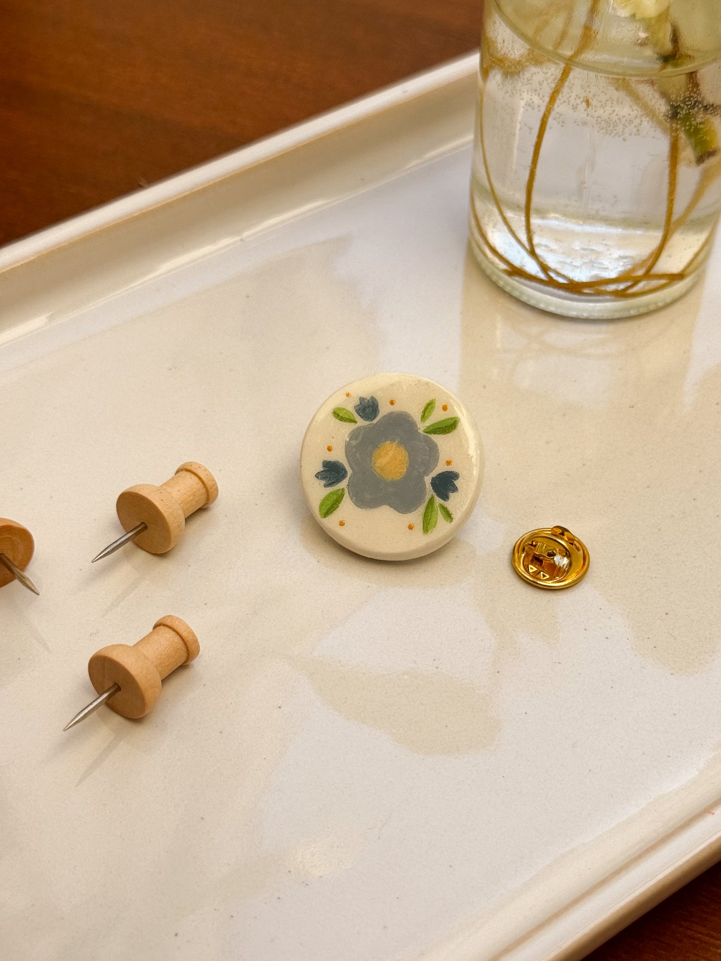 Clay Pin - Folk Flowers